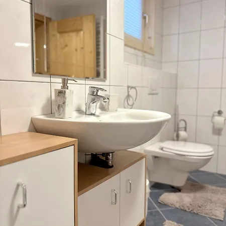 Jessica Erdgeschoss & Kellergeschoss * Gries im Sellrain