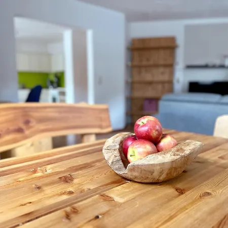 Jessica Erdgeschoss & Kellergeschoss Apartment *